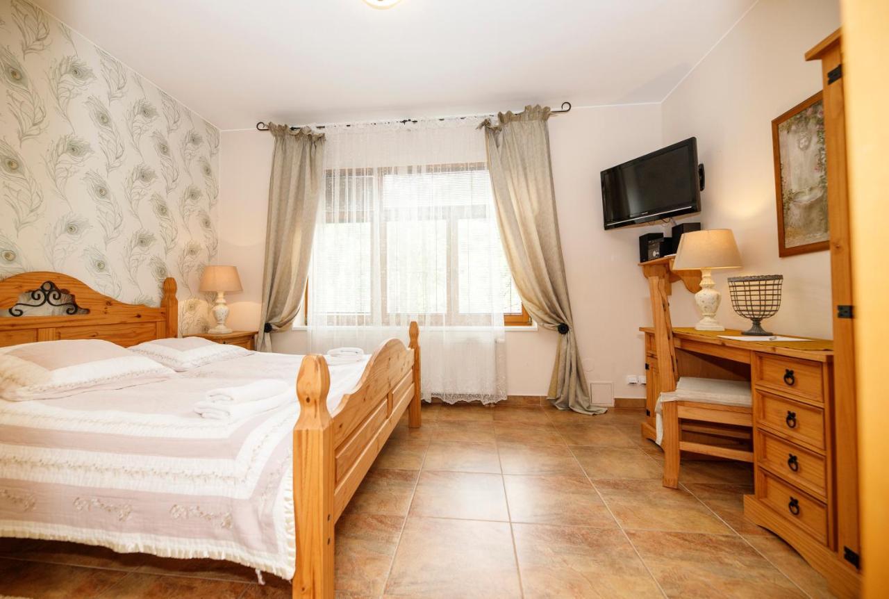 Penzion Sonata Luhacovice Bagian luar foto